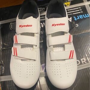 Kyedoo cycling shoes
